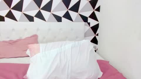 Alice online show from December 15, 2024, 2:08 am