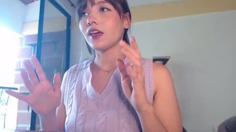 Snapshot of breakfastwithtiffanys chatting on November 18, 2025, 4:33 pm breakfastwithtiffanys online show from November 18, 2025, 4:33 pm