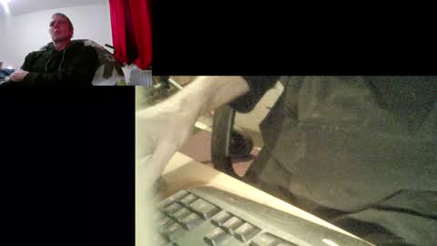 Snapshot of bremer64 chatting on December 11, 2024, 10:25 am bremer64 online show from December 11, 2024, 10:25 am