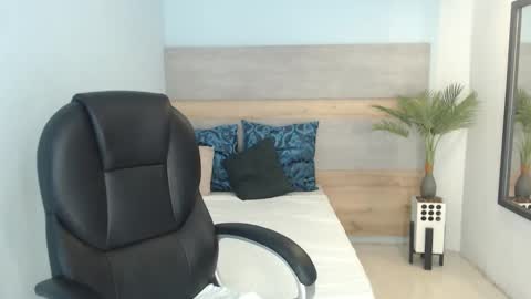 Brenda online show from October 28, 2025, 2:26 am