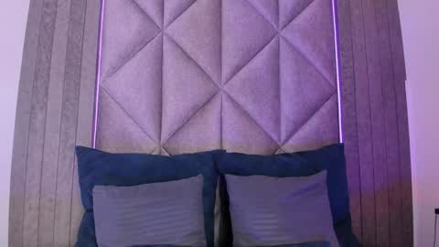 B R I A  online show from January 20, 2025, 5:04 am