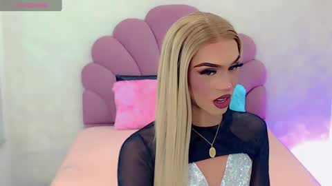 BRIANA online show from February 12, 2025, 6:51 pm