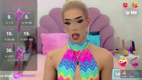 BRIANA online show from September 18, 2025, 6:43 pm