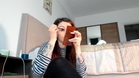 brianadiamondxxx online show from February 28, 2025, 9:25 am