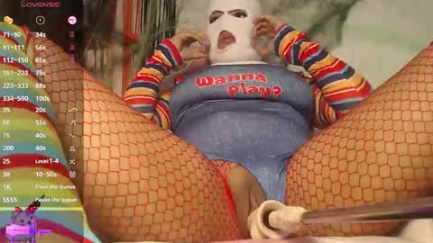      online show from October 27, 2025, 8:13 pm