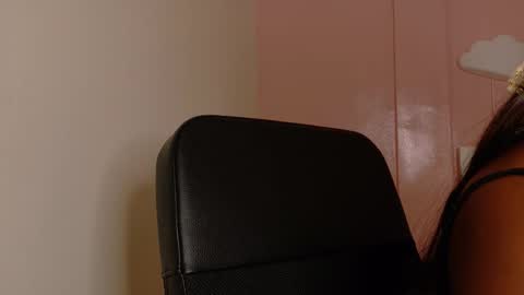 brianna online show from December 3, 2025, 7:34 pm