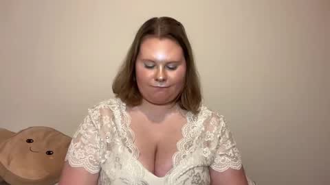 Brianna online show from November 12, 2025, 10:41 pm