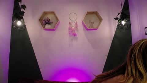 Snapshot of briarandblair chatting on January 23, 2025, 3:01 pm briarandblair online show from January 23, 2025, 3:01 pm