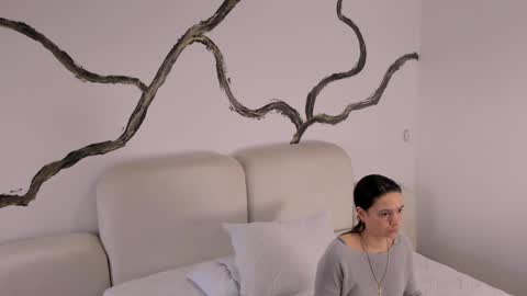 Snapshot of bridgetrodriguez chatting on February 28, 2025, 11:47 am online show from February 28, 2025, 11:47 am