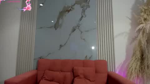 Snapshot of bridgetrodriguez chatting on September 28, 2025, 12:43 pm online show from September 28, 2025, 12:43 pm