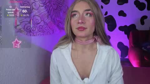 Snapshot of brihanna_cooper chatting on October 19, 2025, 4:46 am bri online show from October 19, 2025, 4:46 am