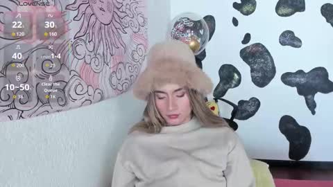 Snapshot of brihanna_cooper chatting on November 17, 2025, 1:39 pm bri online show from November 17, 2025, 1:39 pm