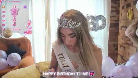 Snapshot of brihanna_cooper chatting on November 25, 2025, 1:22 pm bri online show from November 25, 2025, 1:22 pm