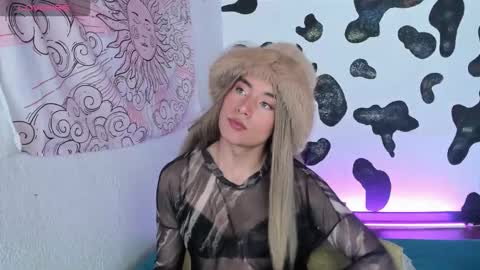 Snapshot of brihanna_cooper chatting on December 15, 2025, 1:59 pm bri online show from December 15, 2025, 1:59 pm