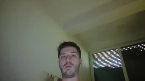 Snapshot of brii0000 chatting on December 22, 2024, 10:17 am brii0000 online show from December 22, 2024, 10:17 am