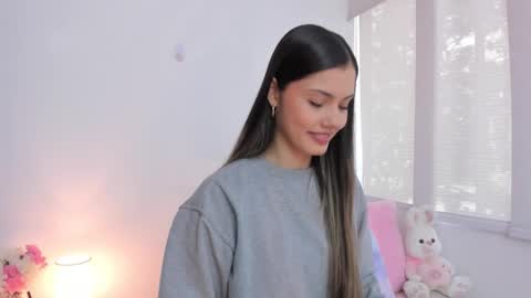 Snapshot of brisa_blue chatting on October 21, 2025, 5:13 pm Brisa online show from October 21, 2025, 5:13 pm