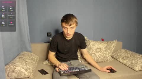 Snapshot of bristlebback chatting on February 17, 2025, 6:04 pm bristlebback online show from February 17, 2025, 6:04 pm