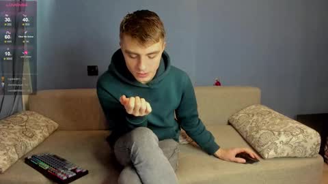 Snapshot of bristlebback chatting on March 2, 2025, 8:48 am bristlebback online show from March 2, 2025, 8:48 am