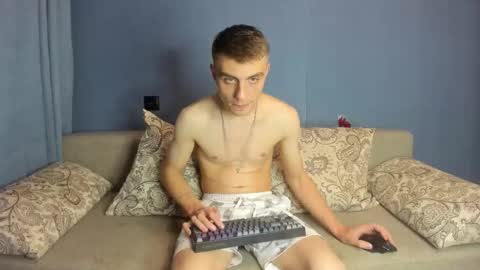 Snapshot of bristlebback chatting on September 16, 2025, 4:52 pm bristlebback online show from September 16, 2025, 4:52 pm