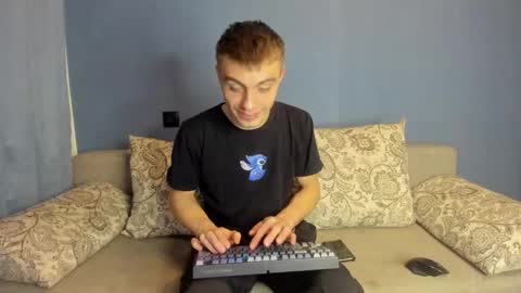 Snapshot of bristlebback chatting on September 30, 2025, 6:57 pm bristlebback online show from September 30, 2025, 6:57 pm