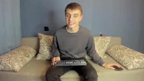 Snapshot of bristlebback chatting on October 11, 2025, 4:38 pm bristlebback online show from October 11, 2025, 4:38 pm