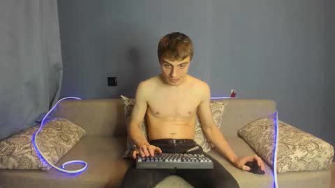 Snapshot of bristlebback chatting on October 31, 2025, 4:41 pm bristlebback online show from October 31, 2025, 4:41 pm