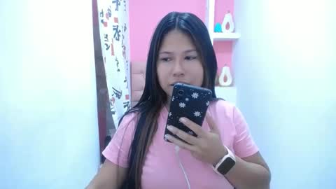 Snapshot of britanyx1 chatting on December 30, 2024, 2:19 pm britanyx1 online show from December 30, 2024, 2:19 pm