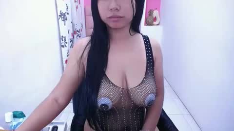 Snapshot of britanyx1 chatting on January 22, 2025, 1:42 pm britanyx1 online show from January 22, 2025, 1:42 pm