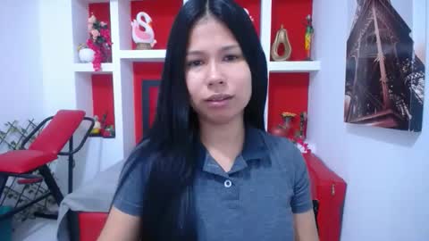 Snapshot of britanyx1 chatting on October 17, 2025, 12:19 pm britanyx1 online show from October 17, 2025, 12:19 pm