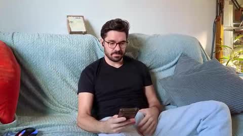 Snapshot of britishpoet chatting on September 12, 2025, 4:40 pm Callum online show from September 12, 2025, 4:40 pm