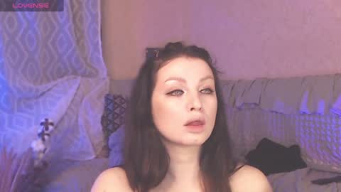 britneybarker online show from January 11, 2025, 3:02 am