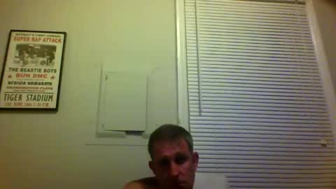 brodyb545755 online show from November 7, 2025, 10:21 pm