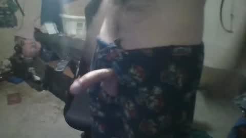 Brokefuck10 online show from December 5, 2025, 8:01 am