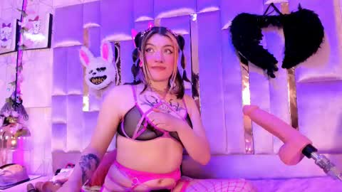 Snapshot of broklin_white23 chatting on January 31, 2025, 2:28 pm online show from January 31, 2025, 2:28 pm