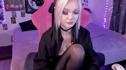 Martha online show from December 5, 2025, 12:47 pm