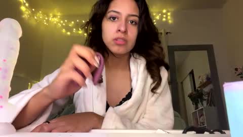 Snapshot of brownbunny212 chatting on January 27, 2025, 4:52 am brownbunny212 online show from January 27, 2025, 4:52 am