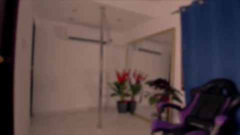 Snapshot of brownvelvet_ chatting on October 25, 2025, 6:57 pm brownvelvet_ online show from October 25, 2025, 6:57 pm