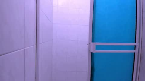 Snapshot of brownvelvet_ chatting on December 5, 2025, 1:42 pm brownvelvet_ online show from December 5, 2025, 1:42 pm