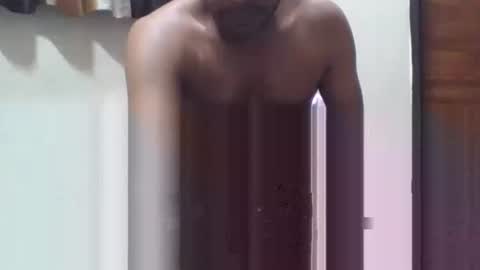 brownwolfie28 online show from November 3, 2025, 2:07 pm