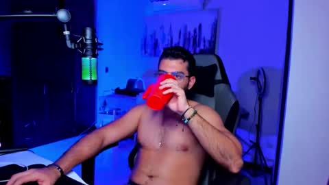 Bruno online show from December 16, 2025, 5:01 am