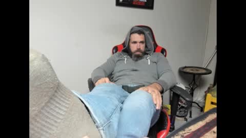 BRUTALMASTER1983 online show from October 22, 2025, 6:18 pm