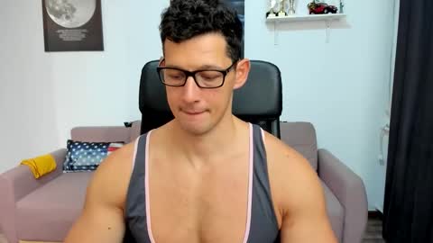 Brutus K online show from October 27, 2025, 8:40 am