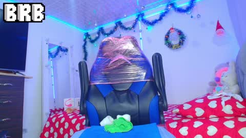 BRYAM INDEPENDENT MODEL online show from December 27, 2024, 4:26 am