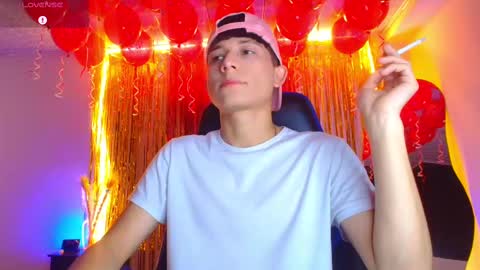 BRYAM INDEPENDENT MODEL online show from September 12, 2025, 1:17 am