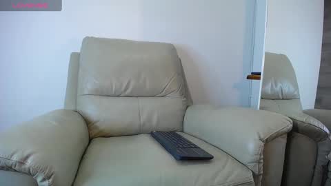 bryan_oficials online show from January 29, 2025, 4:58 am