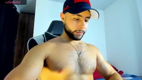 bryan_oficials online show from September 28, 2025, 3:34 am