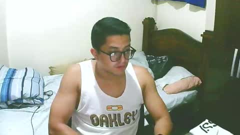 Snapshot of bryanbendy chatting on September 23, 2025, 11:30 pm bryanbendy online show from September 23, 2025, 11:30 pm