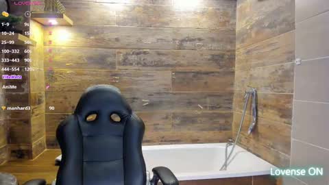 B R Y C E  online show from March 12, 2025, 11:12 pm