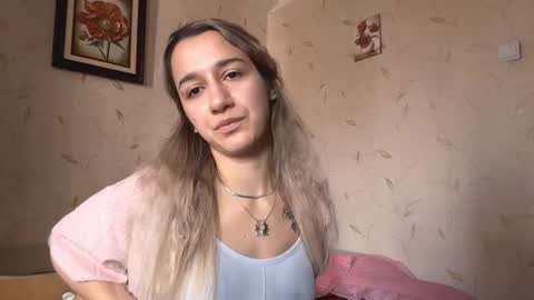 Snapshot of brynnclagett chatting on November 2, 2025, 10:17 am Hello My name is Rose  im new model here and little but shy but curious. online show from November 2, 2025, 10:17 am