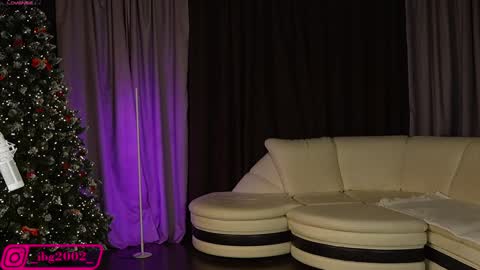 Bubble  gum  online show from January 6, 2025, 12:16 am